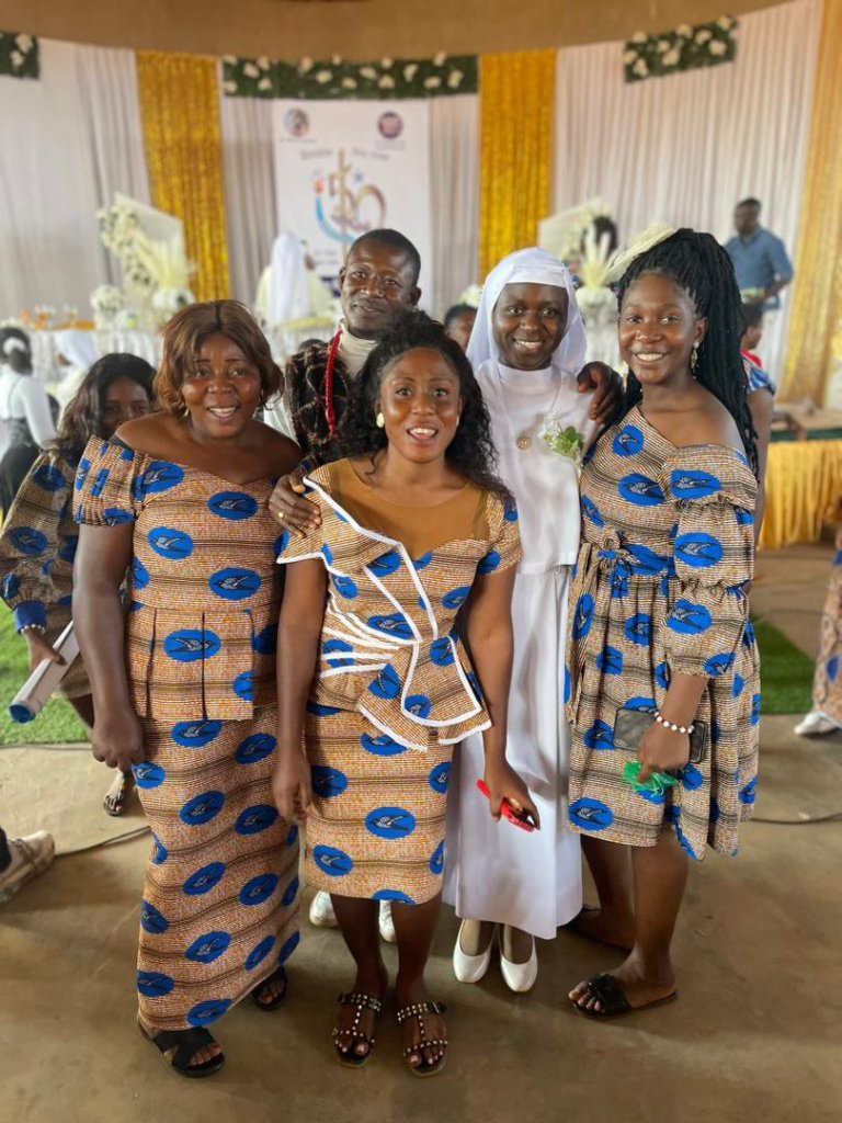 img-20221214-wa00097400438757441834878