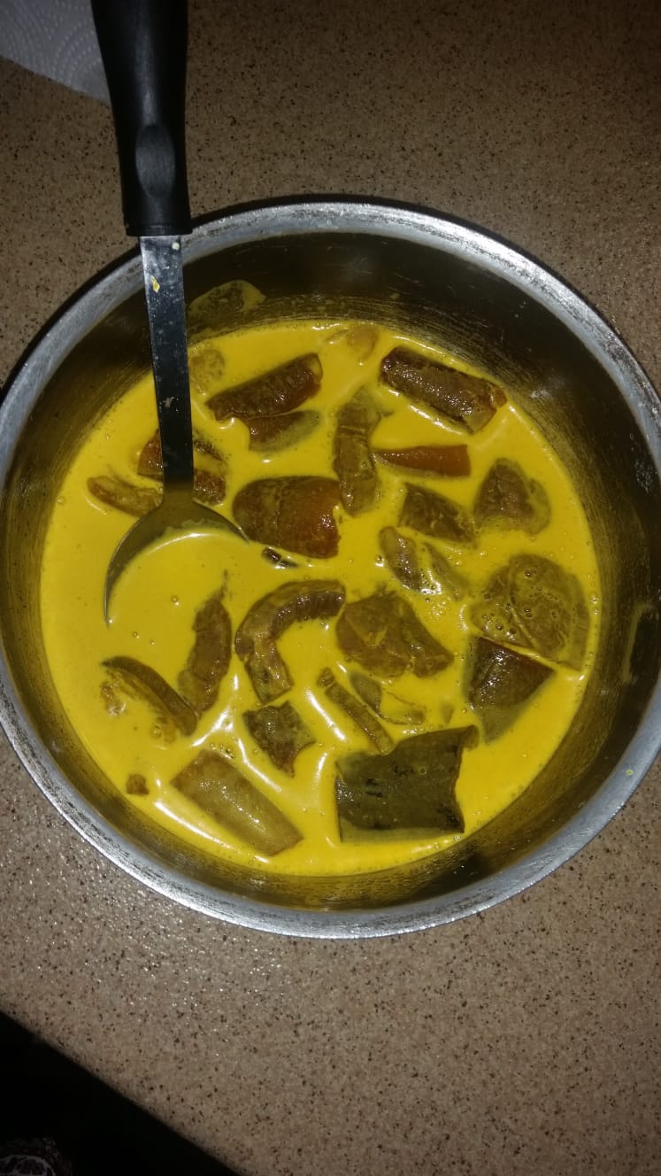 Yellow Achu Soup and meat
