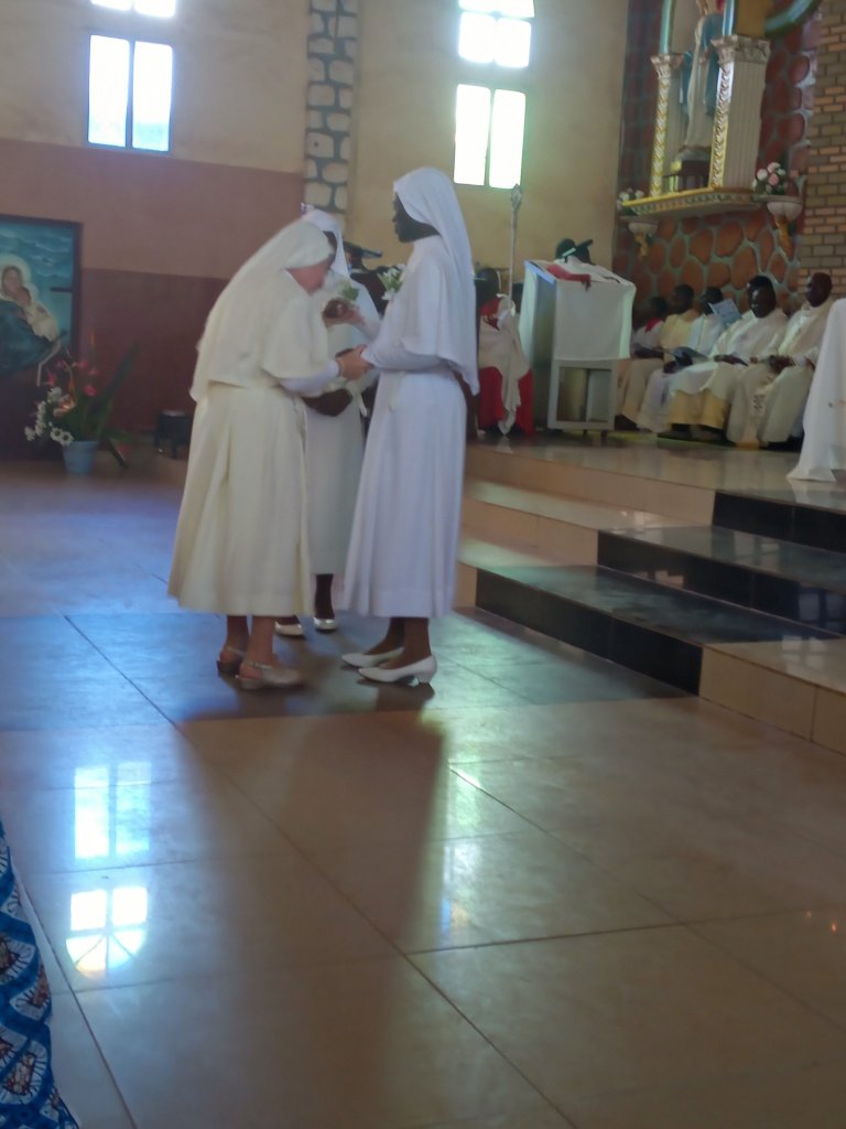 img_20221209_034609_927-16543672855571313073