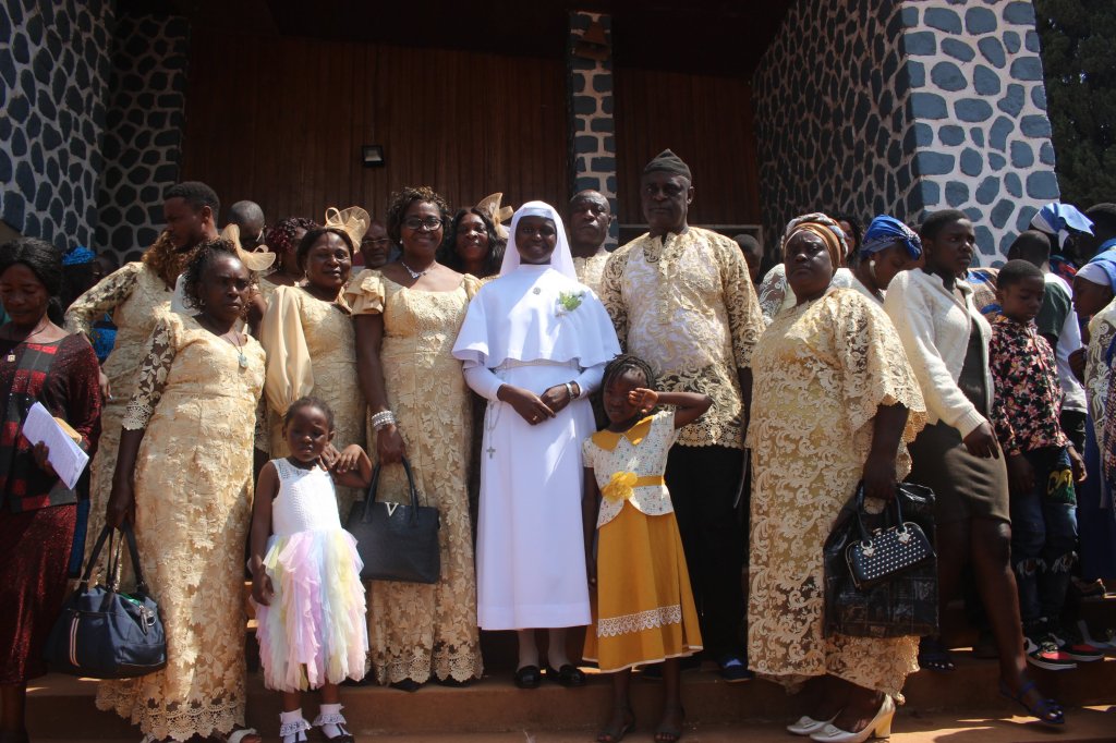 img_0144817974394316102898