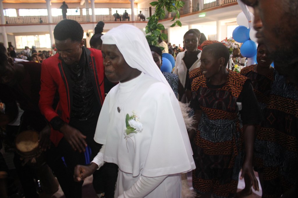 img_02141920129279314612076